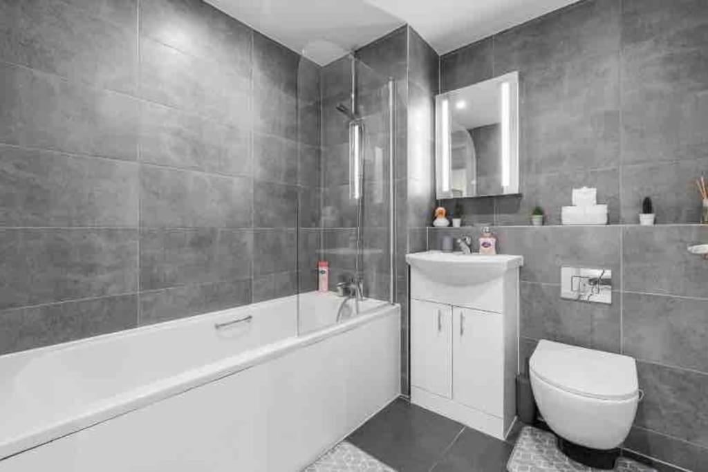 Cozy Flat Near London Eye/ Victoria / Vauxhall Apartment Exterior photo